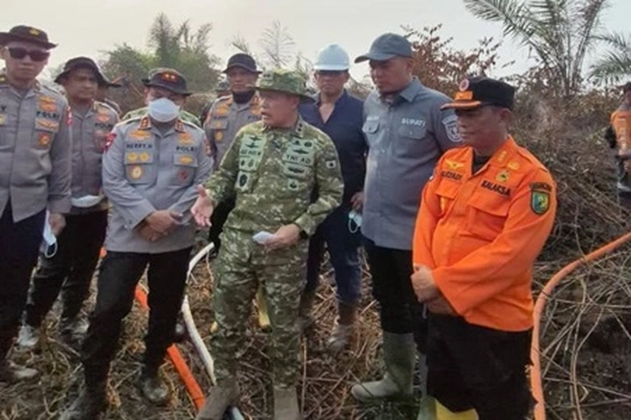 Pemkab Inhu Perkuat Sinergi Tangani Karhutla yang Sudah Terdeteksi 44 Titik