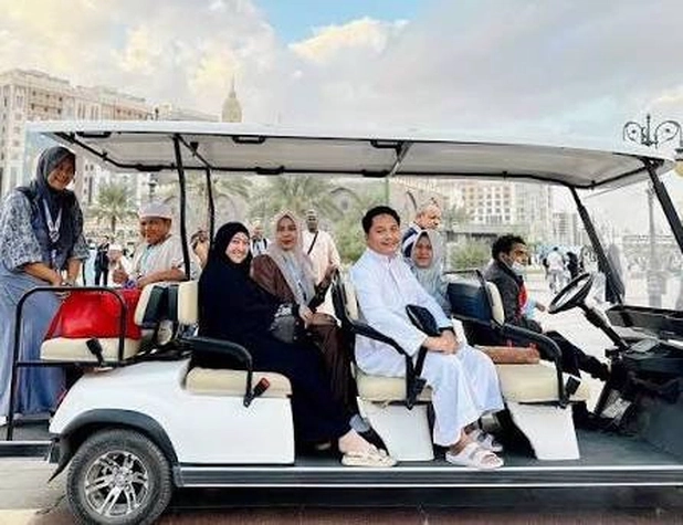 Mobil Golf Bisa Digunakan Jamaah Sebagai Alternatif Transportasi ke Masjid Quba