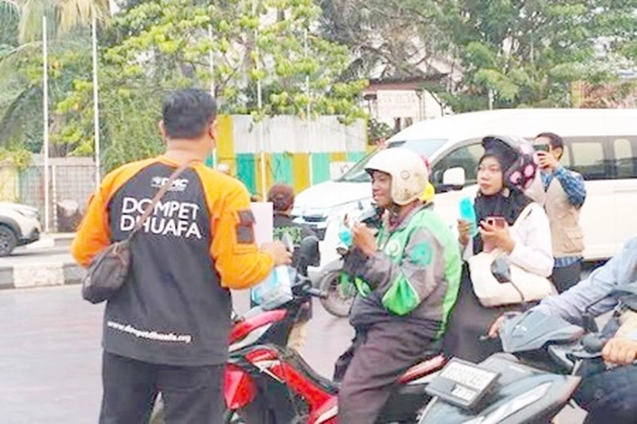 Dompet Dhuafa Peduli Dampak Karhutla Salurkan 1.000 Masker untuk Kesehatan Warga
