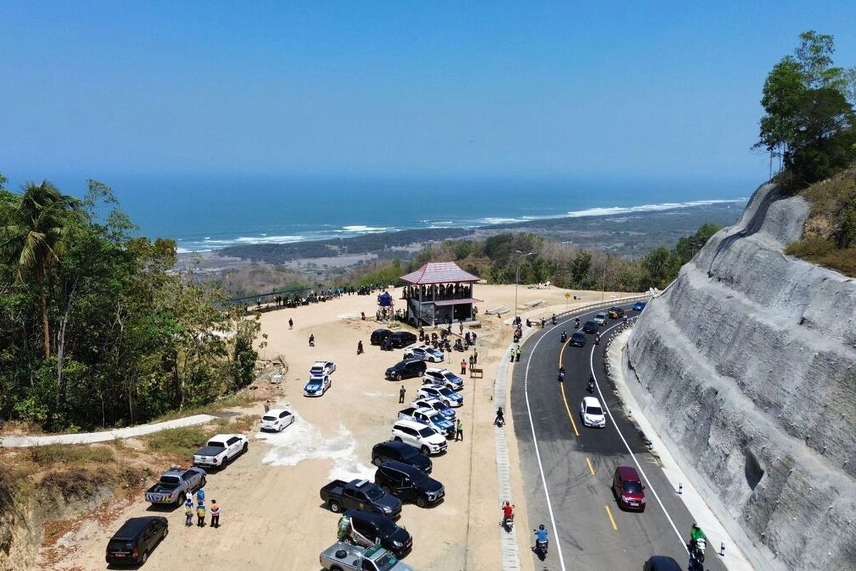 Jalur Kelok 23 Resmi Dibuka yang Suguhkan Panorama Pantai Selatan Gunungkidul
