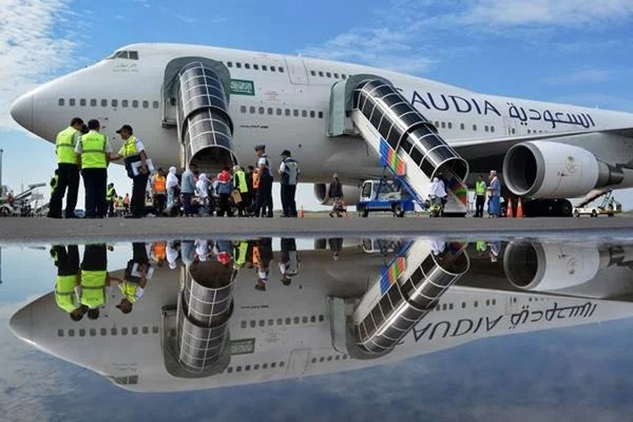 Harga Tiket Penerbangan Jadi Kunci dalam Tentukan Besaran Biaya Penyelenggaraan Ibadah Haji