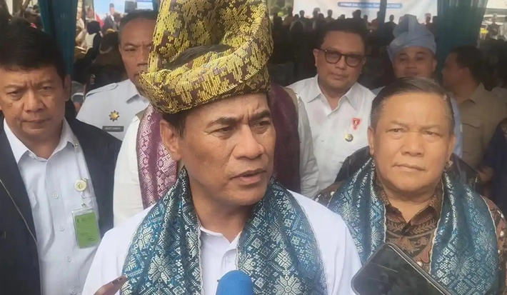 Mentan Andi Amran Sulaiman Minta Tata Niaga TBS Sawit Riau Dikawal Ketat