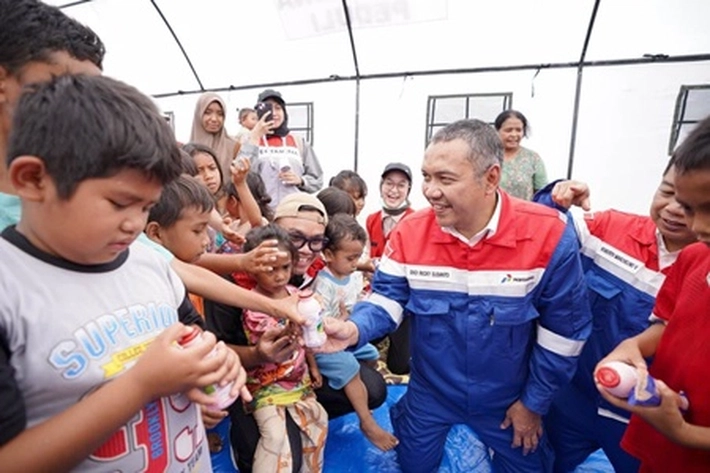 Pertamina Kilang Dumai Salurkan Bantuan untuk Bencana Gempa Bumi Magnitudo 7.7 yang Guncang NTT