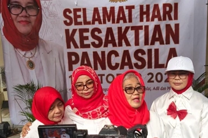 Rombsis Salurkan 2 Ton Beras untuk Yatim-Piatu di Hari Kesaktian Pancasila
