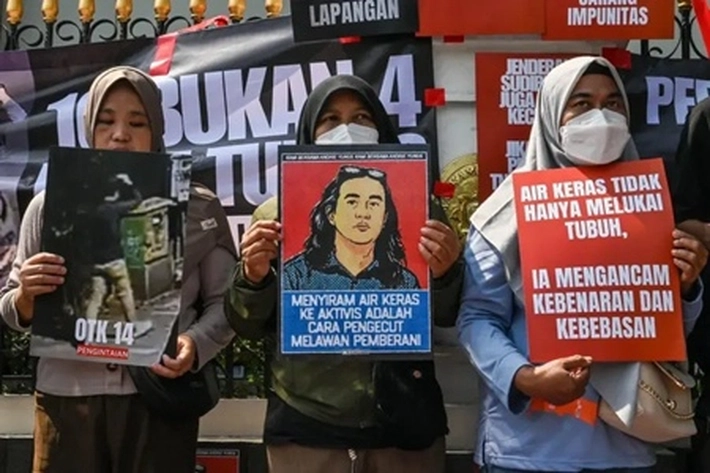 MK Tegaskan Masyarakat Tidak Perlu Takut Berekspresi dan Sampaikan Pendapat, 'Pemerintah Beri Alasan Sebelum Blokir Konten'