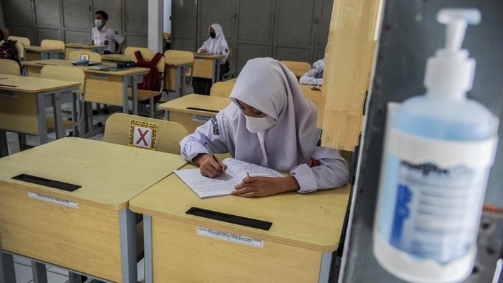 Kabut Asap Karhutla Masih Mengepung Pekanbaru Jadi Sekolah Terapkan PTM Terbatas
