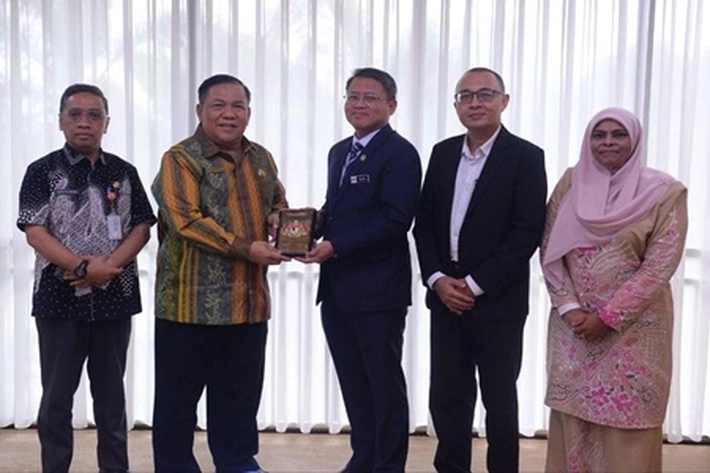 Pemprov Riau Perkuat Hubungan dan Perluas Kerja Sama dengan Malaysia dari Soal Ekonomi hingga Budaya
