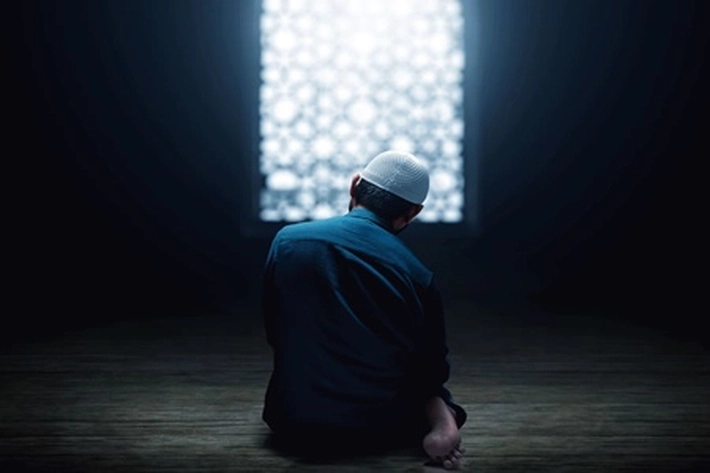 Mengapa Meninggalkan Sholat Disebut Kufur? 