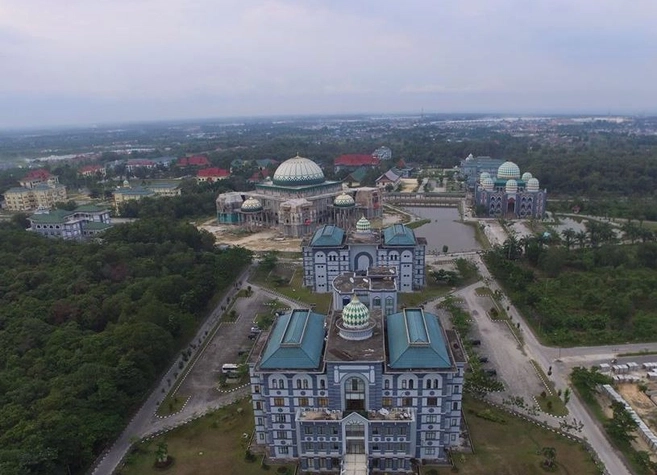 UIN Suska Riau Alihkan Kuliah Daring karena Khawatir Mahasiswa Diterpa Kabut Asap yang Sudah Tak Sehat