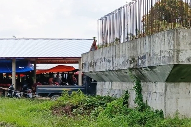 Pemprov Dorong Percepatan Pembangunan Jembatan Rumbio yang Mangkrak 8 Tahun