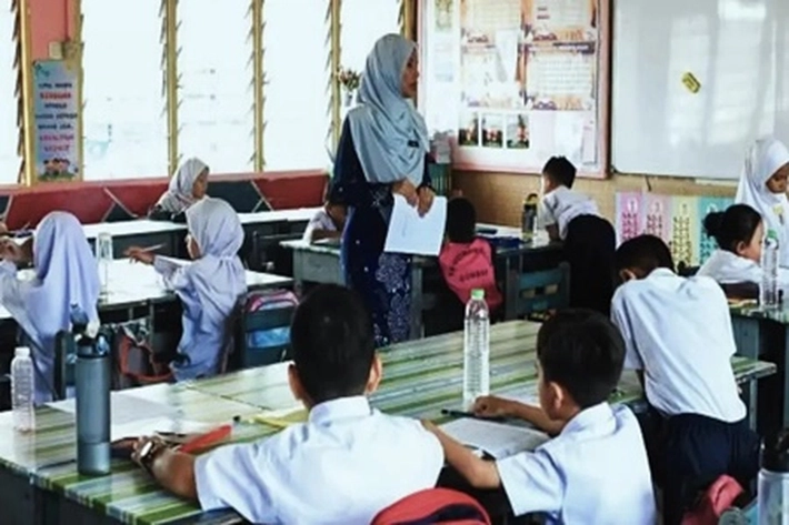 Dewan Dukung Penghetian Kenaikan Kelas Siswa SD, SMP dan SMA yang Mulai Berlaku 2027/2028